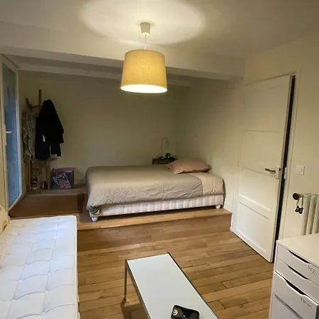 Serenite Olympique A Otel